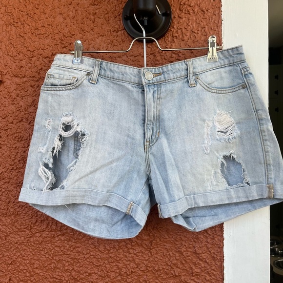 Gap Womens Size 10 30 Shorts 3 Light Wash Faded Distressed Denim Jean FLAWED - Picture 1 of 7